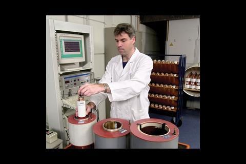 Testing of vacuum interrupter bottles